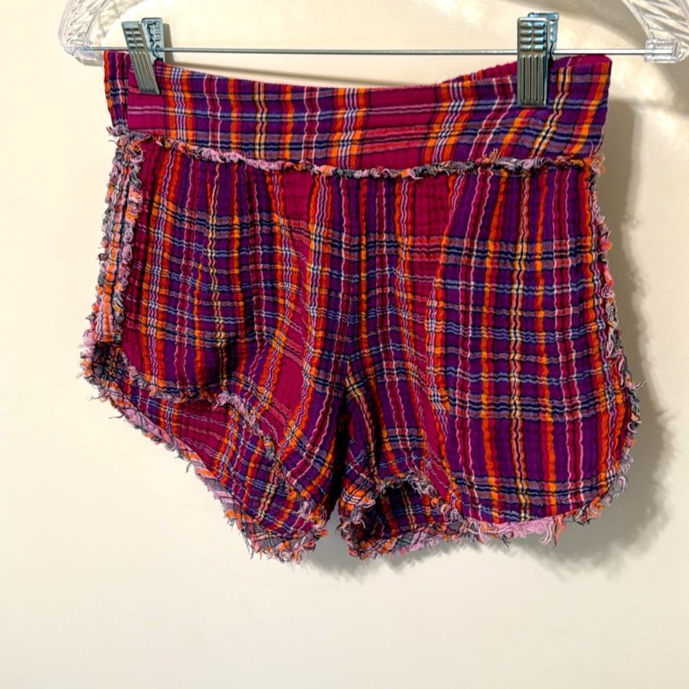 Anthropologie Women’s Gauzy Lightweight Pink Plaid Shorts / Size S / 100% Cotton